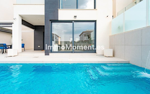Reventa - Villa independiente - Orihuela - Punta Prima