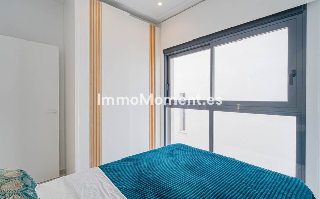 Reventa - Villa independiente - Orihuela - Punta Prima