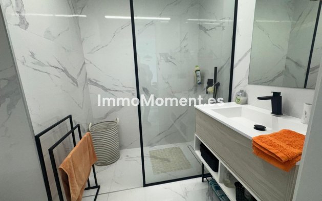 Resale - Detached villa - Guardamar del Segura - Urbanización El Raso