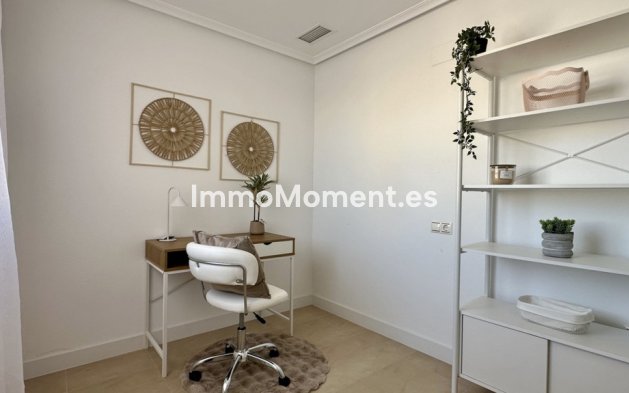 Wiederverkauf - Wohnung - Torrevieja - Torrevieja Centro
