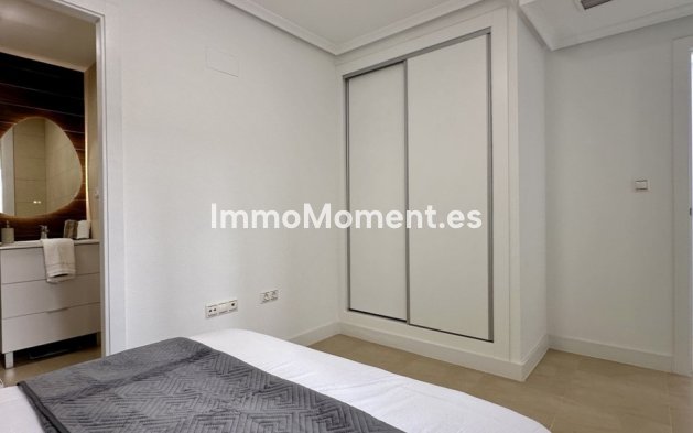 Wiederverkauf - Wohnung - Torrevieja - Torrevieja Centro