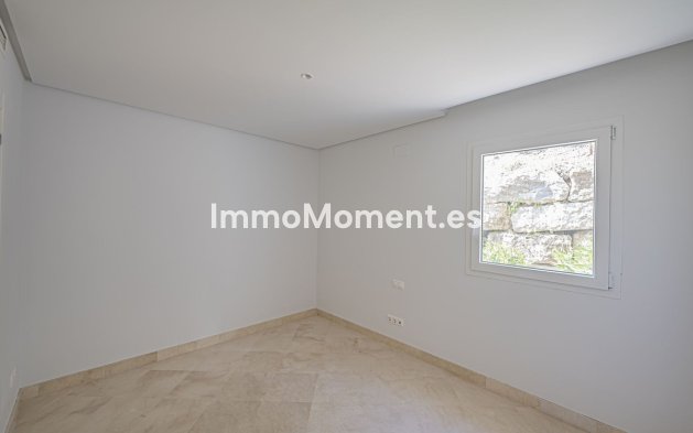 Wiederverkauf - Wohnung - Marbella - Nueva Andalucía