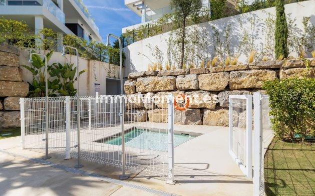 Revente - Appartement - Estepona  - Selwo