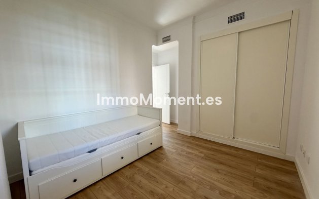 Revente - Appartement - Marbella - Nueva Andalucía