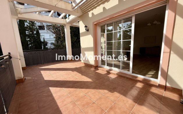 Revente - Appartement - Marbella - Nueva Andalucía