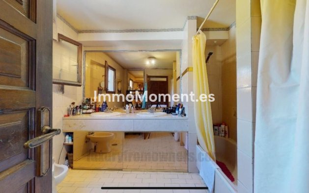 Wiederverkauf - Freistehende Villa - Marbella - Marbella Centro