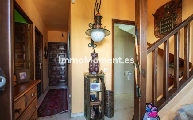Wiederverkauf - Freistehende Villa - Marbella - Marbella Centro
