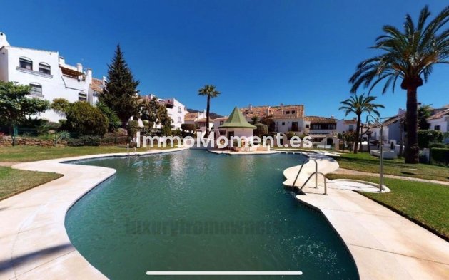 Wiederverkauf - Freistehende Villa - Marbella - Marbella Centro