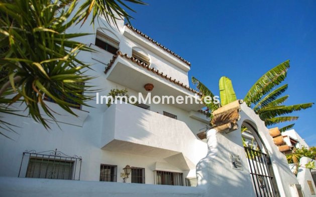 Wiederverkauf - Freistehende Villa - Marbella - Marbella Centro
