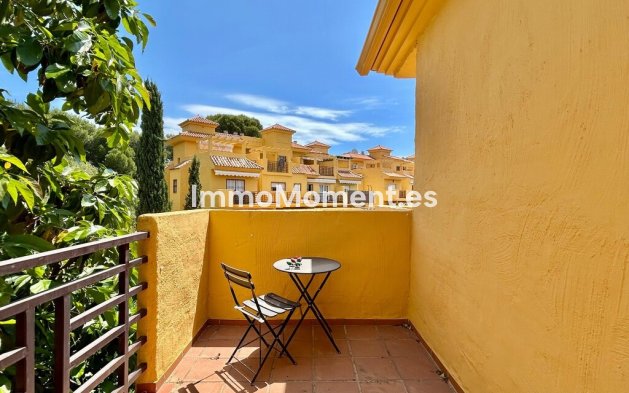 Resale - Detached villa - Estepona - Estepona Centro