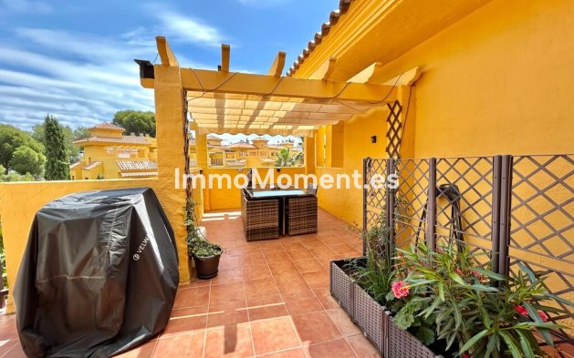 Resale - Detached villa - Estepona - Estepona Centro