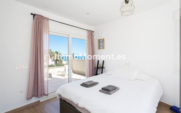 Wiederverkauf - Freistehende Villa - Orihuela - Playa Flamenca