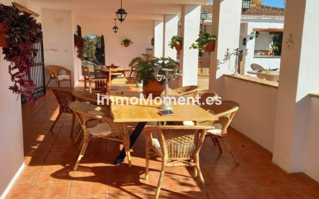 Resale - Country house - Inland  - Alhaurín el Grande Centro