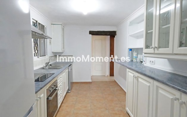 Resale - Country house - Inland  - Alhaurín el Grande Centro