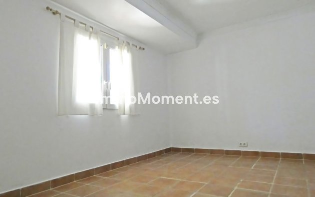Resale - Country house - Inland  - Alhaurín el Grande Centro