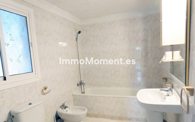 Resale - Country house - Inland  - Alhaurín el Grande Centro