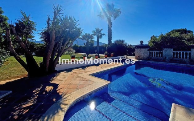 Resale - Country house - Inland  - Alhaurín el Grande Centro