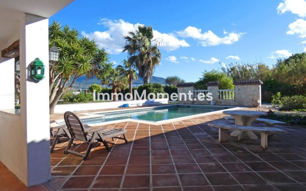 Resale - Country house - Inland  - Alhaurín el Grande Centro