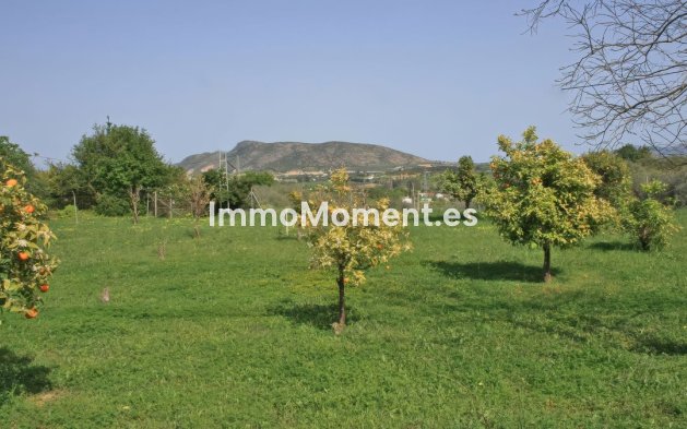 Resale - Country house - Inland  - Alhaurín el Grande Centro