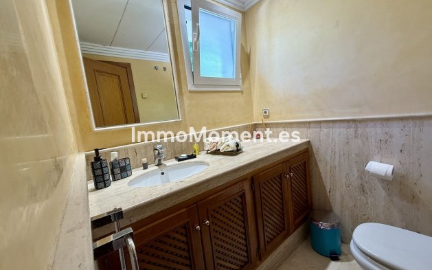 Revente - Villa individuelle - Estepona  - Costalita
