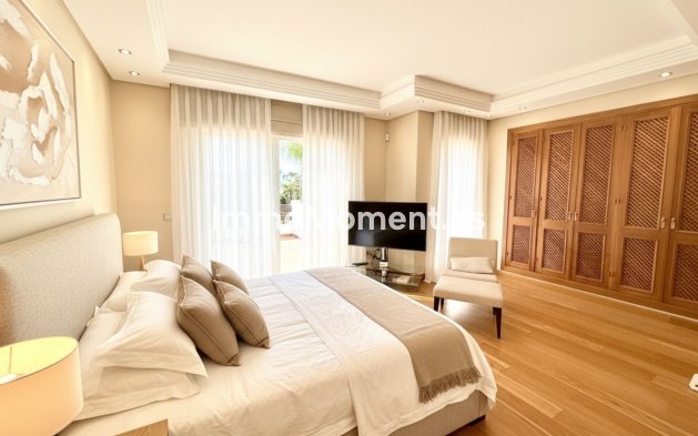 Revente - Villa individuelle - Estepona  - Costalita