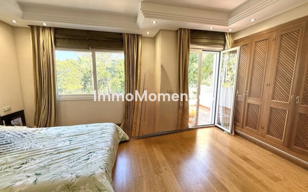 Revente - Villa individuelle - Estepona  - Costalita
