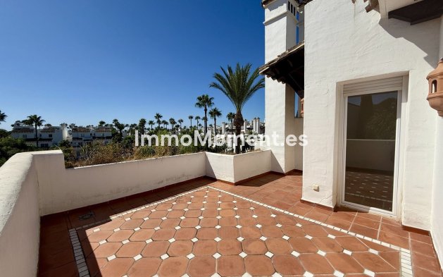 Revente - Villa individuelle - Estepona  - Costalita