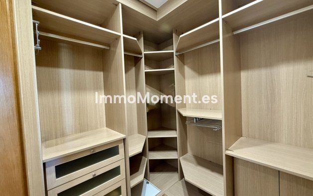 Revente - Villa individuelle - Estepona  - Costalita