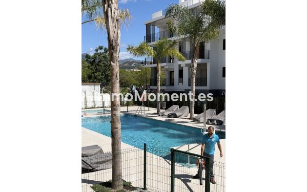 Resale - Apartment - Estepona - Estepona Centro