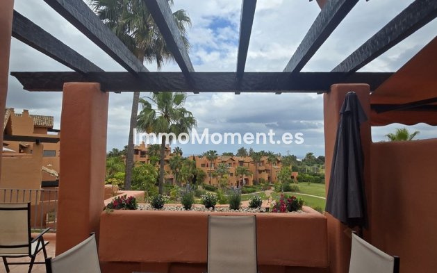 Resale - Apartment - Estepona - New Golden Mile