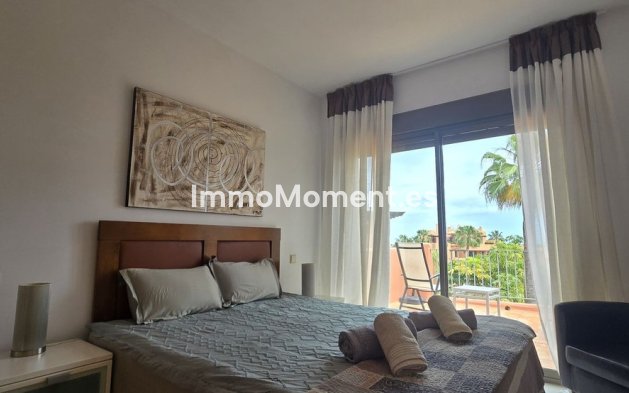 Resale - Apartment - Estepona - New Golden Mile