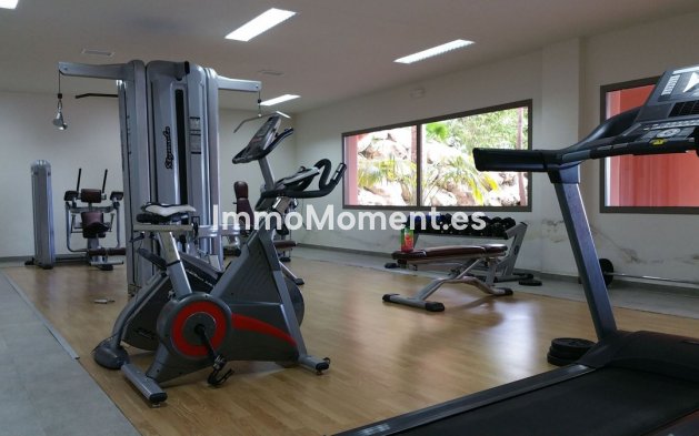Resale - Apartment - Estepona - New Golden Mile