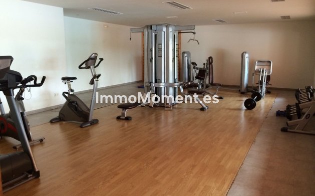 Resale - Apartment - Estepona - New Golden Mile