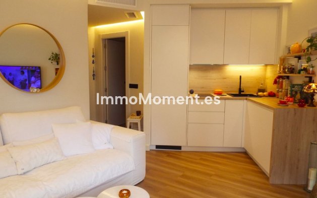 Wiederverkauf - Wohnung - Estepona  - Estepona Centro