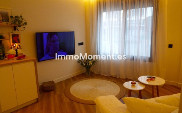 Wiederverkauf - Wohnung - Estepona  - Estepona Centro