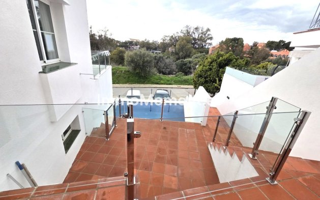 Wiederverkauf - Freistehende Villa - Marbella - Artola