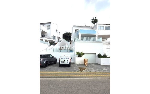 Wiederverkauf - Freistehende Villa - Marbella - Artola