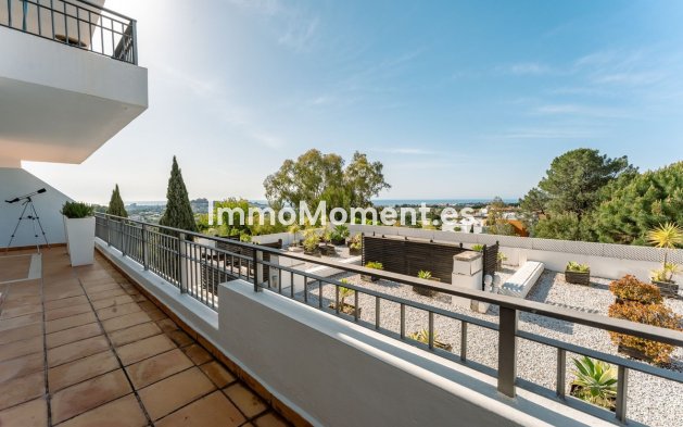 Resale - Apartment - Benahavís - La Quinta