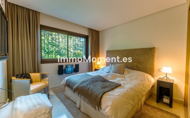 Resale - Apartment - Benahavís - La Quinta