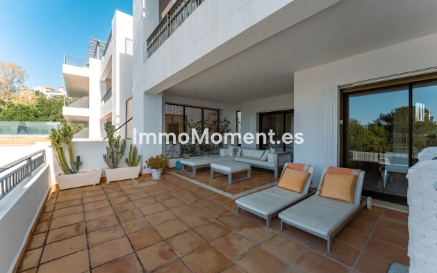 Resale - Apartment - Benahavís - La Quinta