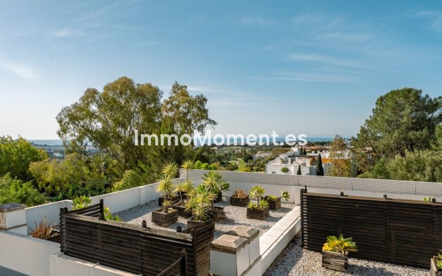 Resale - Apartment - Benahavís - La Quinta