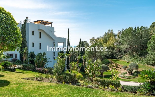 Resale - Apartment - Benahavís - La Quinta