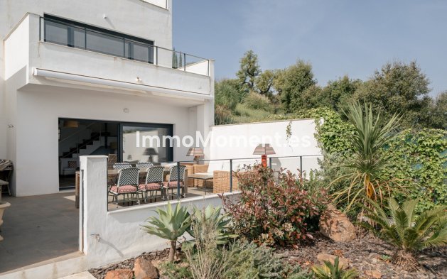 Bestaande woning - Vrijstaande villa - Marbella - La Mairena