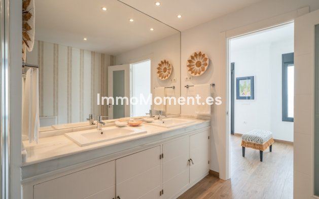 Bestaande woning - Vrijstaande villa - Marbella - La Mairena