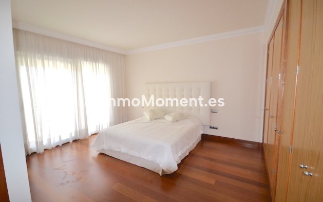 Wiederverkauf - Wohnung - Marbella - Puerto Banús
