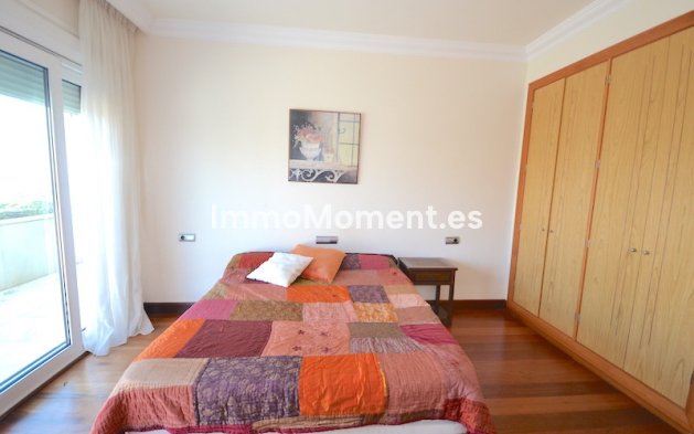 Wiederverkauf - Wohnung - Marbella - Puerto Banús
