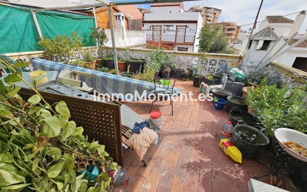 Wiederverkauf - Freistehende Villa - Estepona  - Estepona Centro