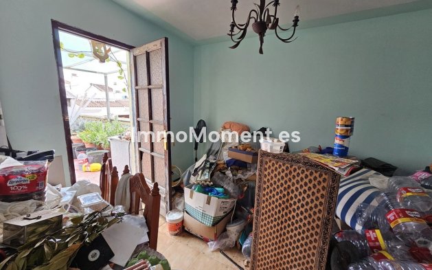 Wiederverkauf - Freistehende Villa - Estepona  - Estepona Centro