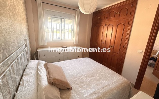 Resale - Apartment - Inland  - Alhaurín de la Torre