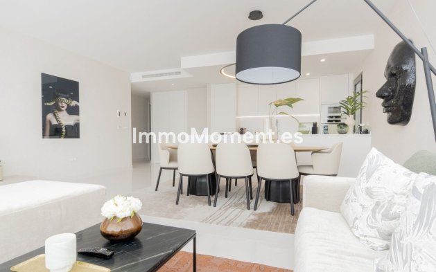 Resale - Apartment - Estepona - Atalaya